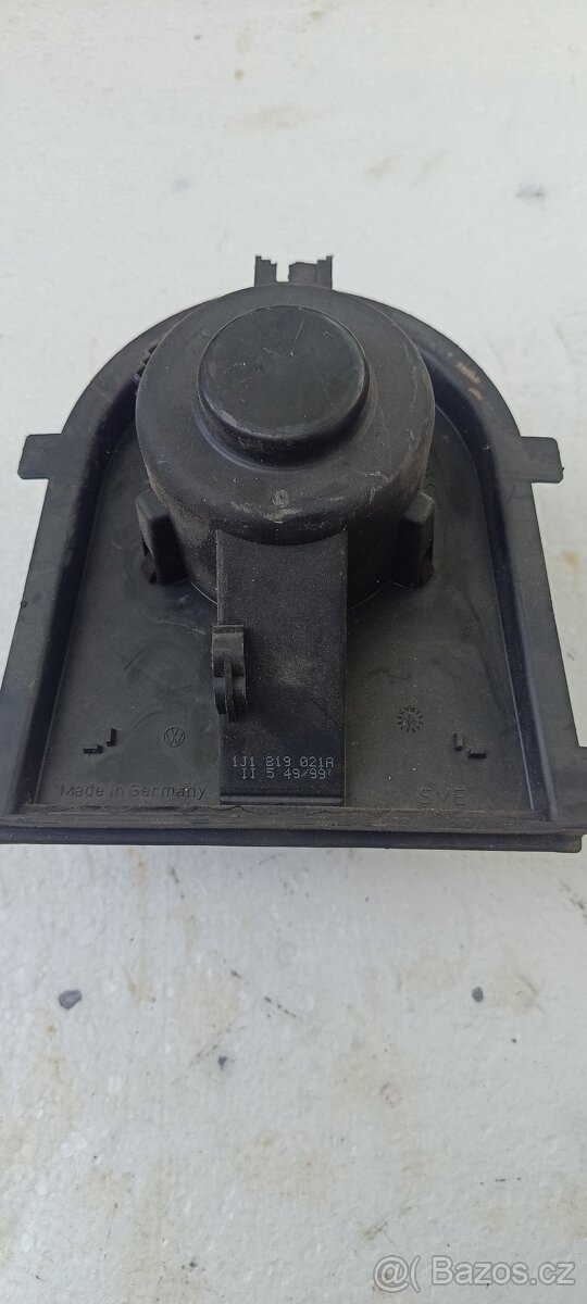 Skoda ventilátor topení 1J1819021A
