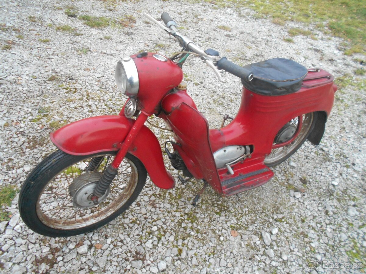 Jawa 555 deluxe