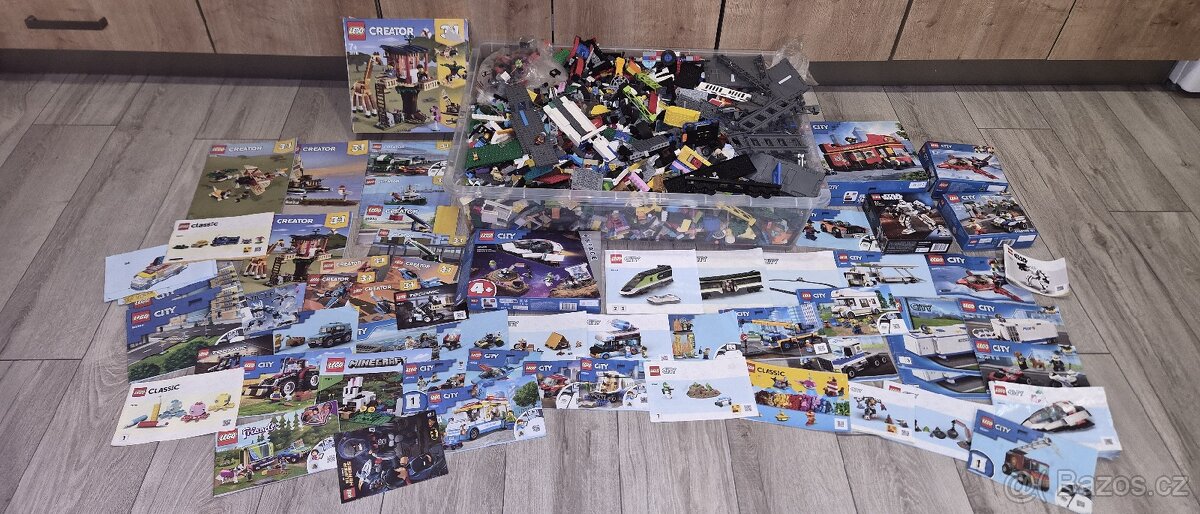 Lego 18kg+manuály a krabice
