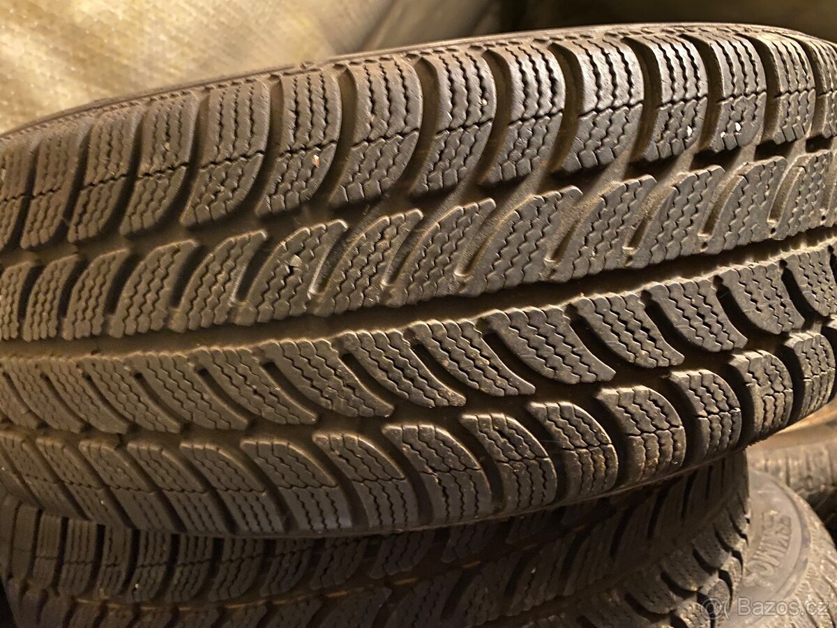 Zimní pneu 185/60/R15 Sava