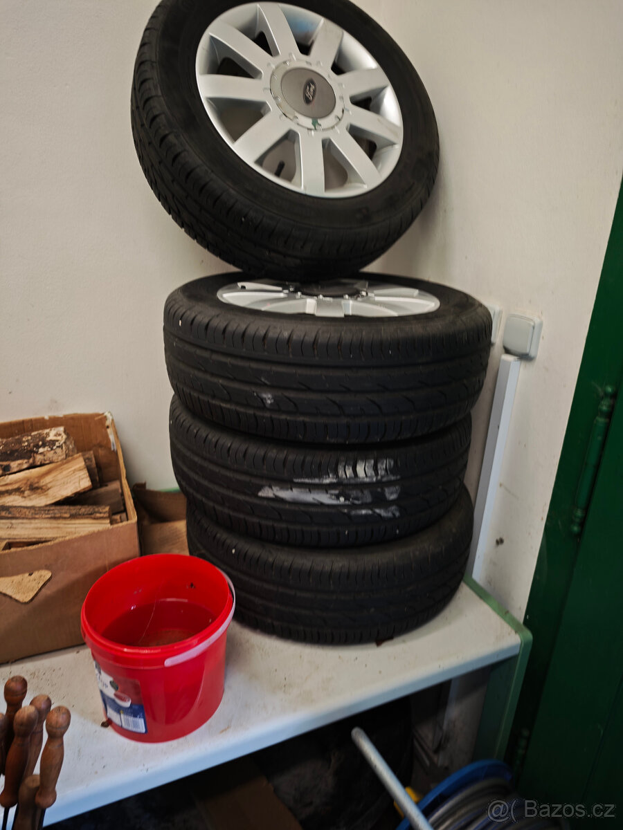 sada 4ks alu ráfky a letní pneu