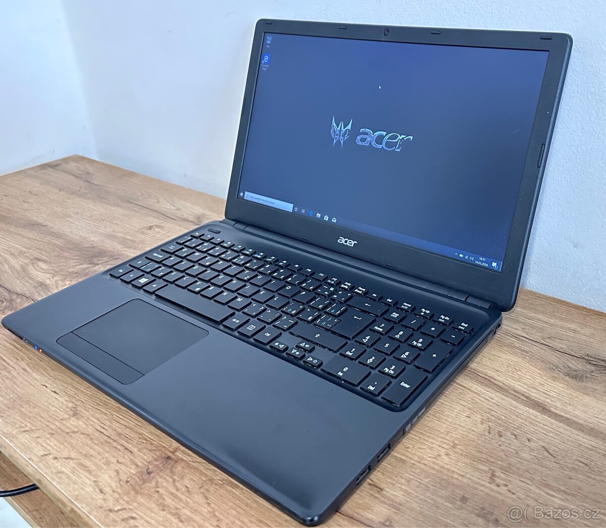 Acer Aspire E1 572G