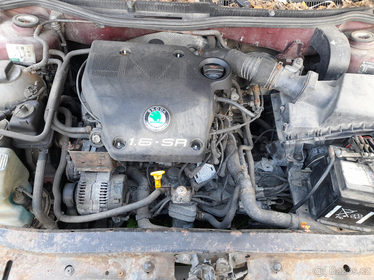 Škoda Octavia 1.6 - motor