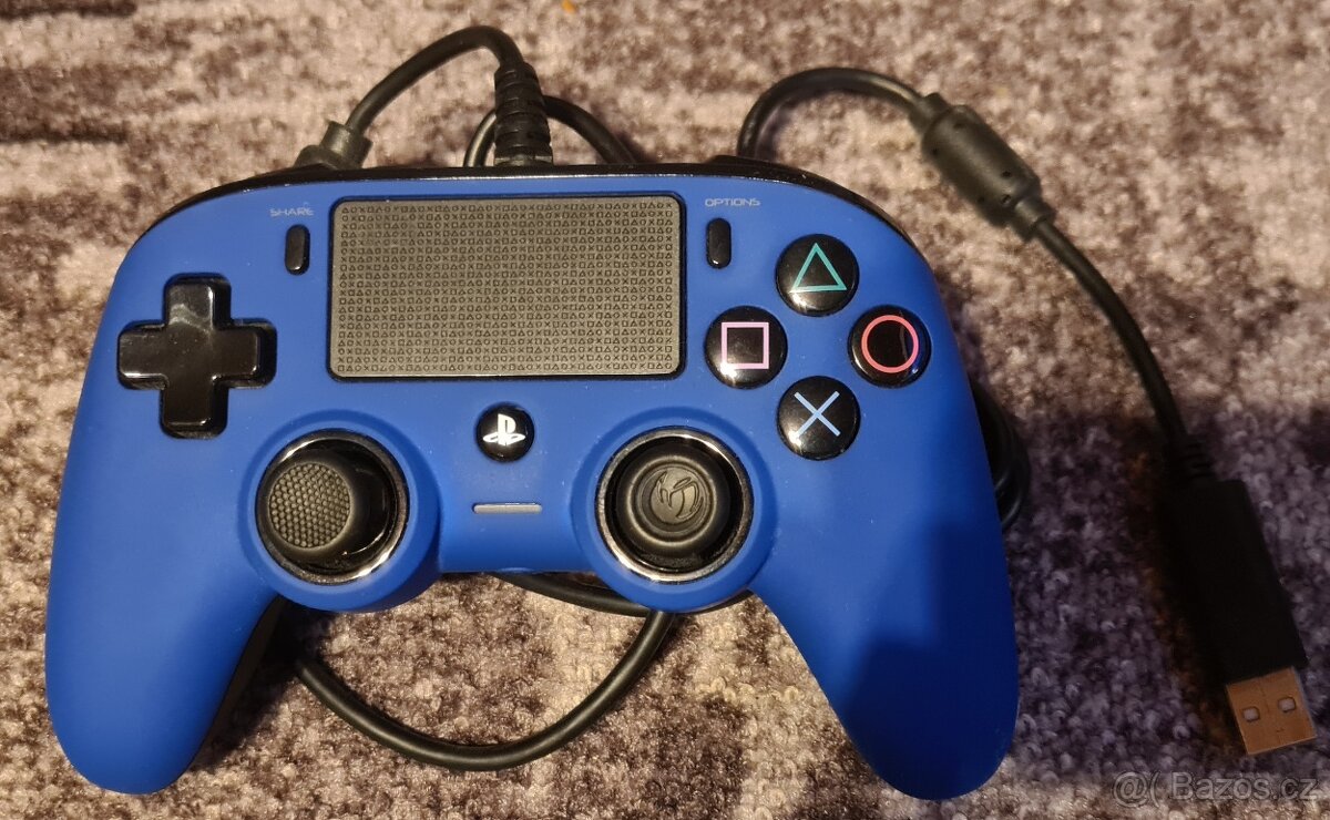 Nacon Wired Compact Controller PS4
