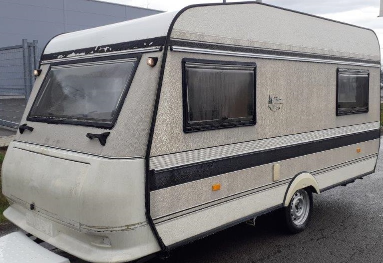 Karavan Hobby 450