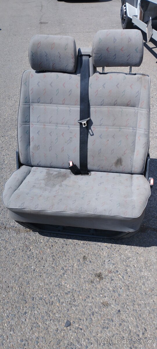Transporter t4 dvojsedadlo