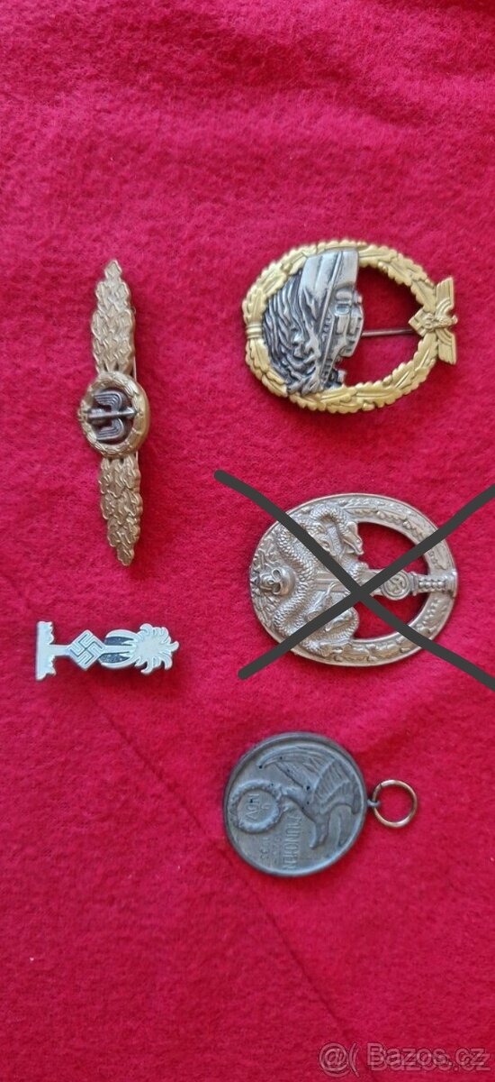 5x Bojový odznak Třetí říše. Wehrmacht, Luftwaffe, Kriegsmar