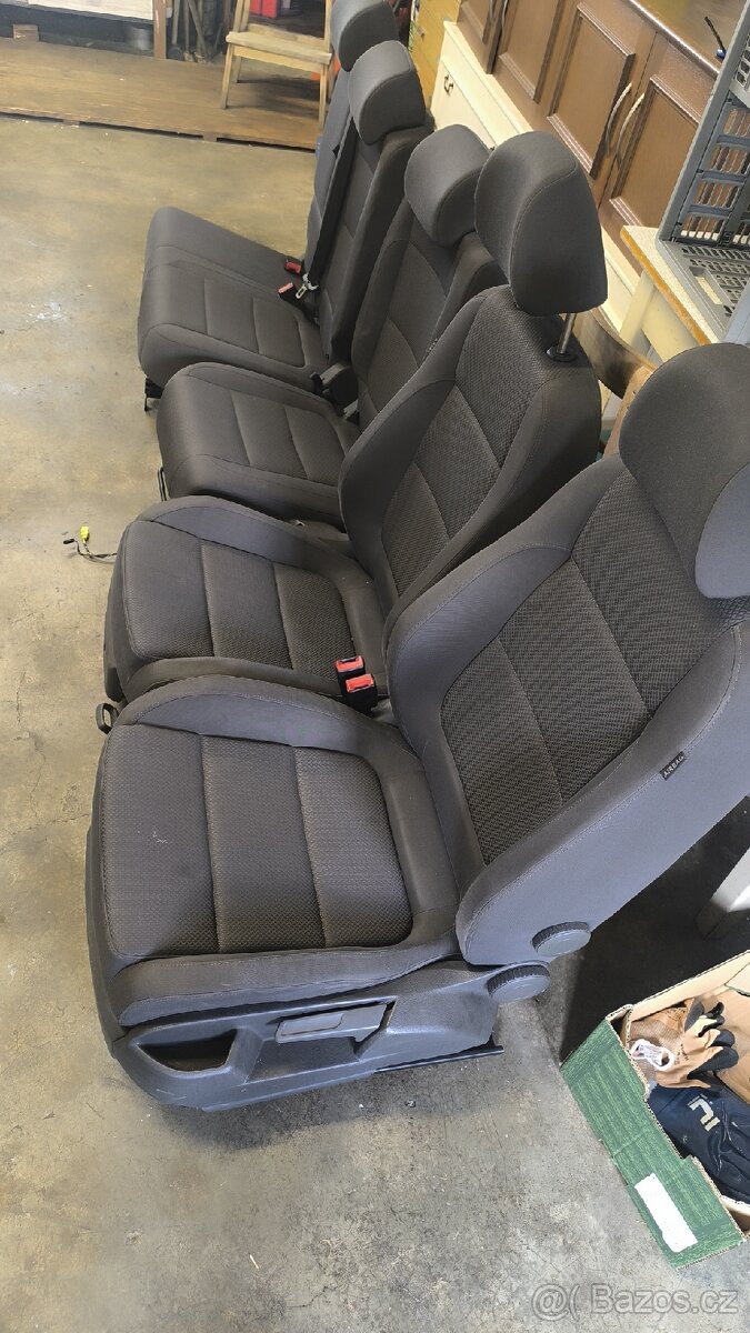 Sedačky VW Golf plus