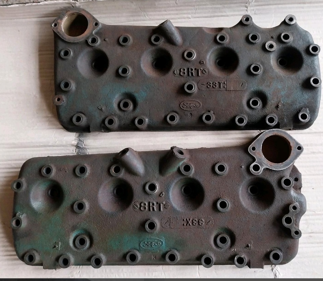 Prodám hlavy motoru Flathead V8, USA typ 8ba 8rt