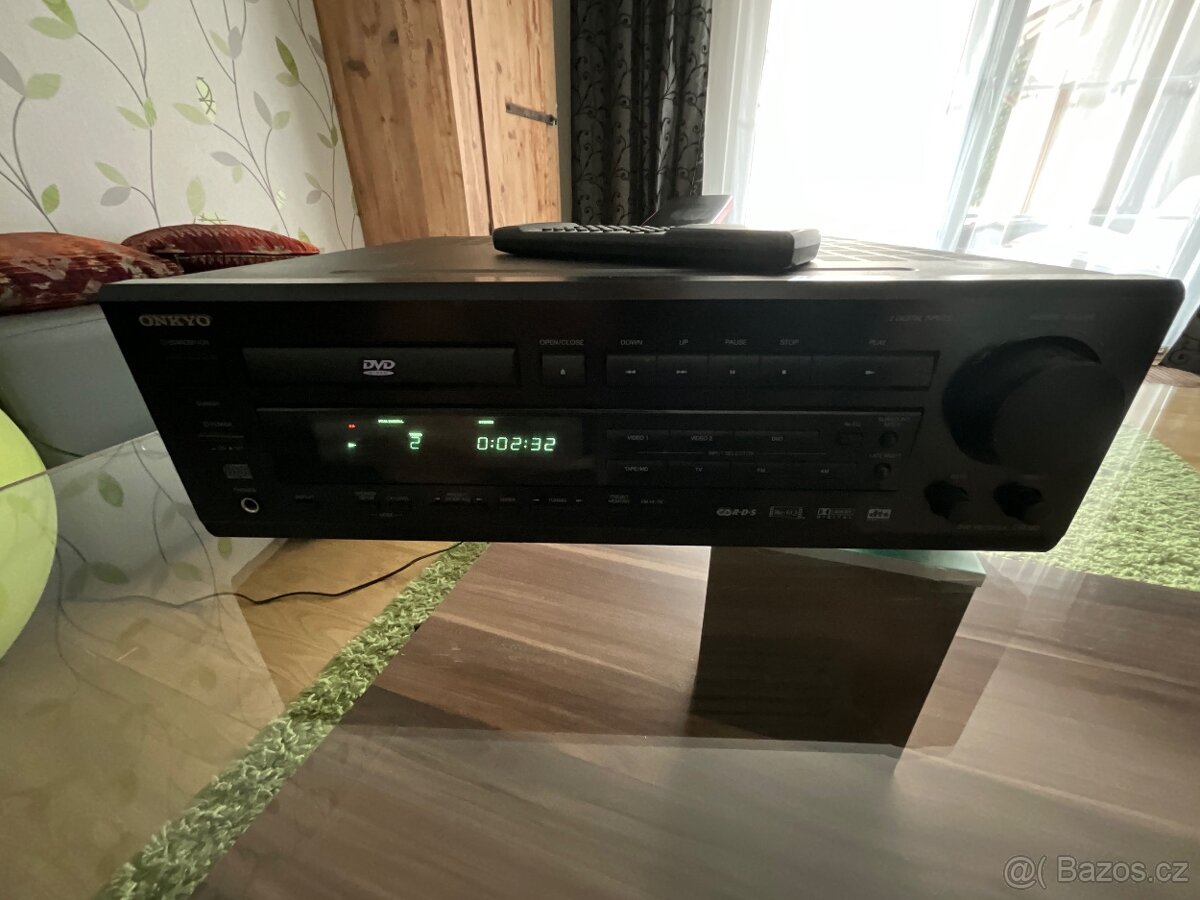 ONKYO DVD Receiver DR - 90