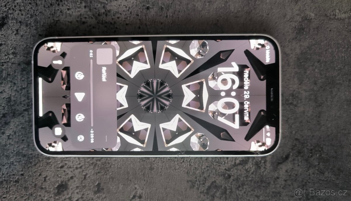 Vyměním iPhone 12