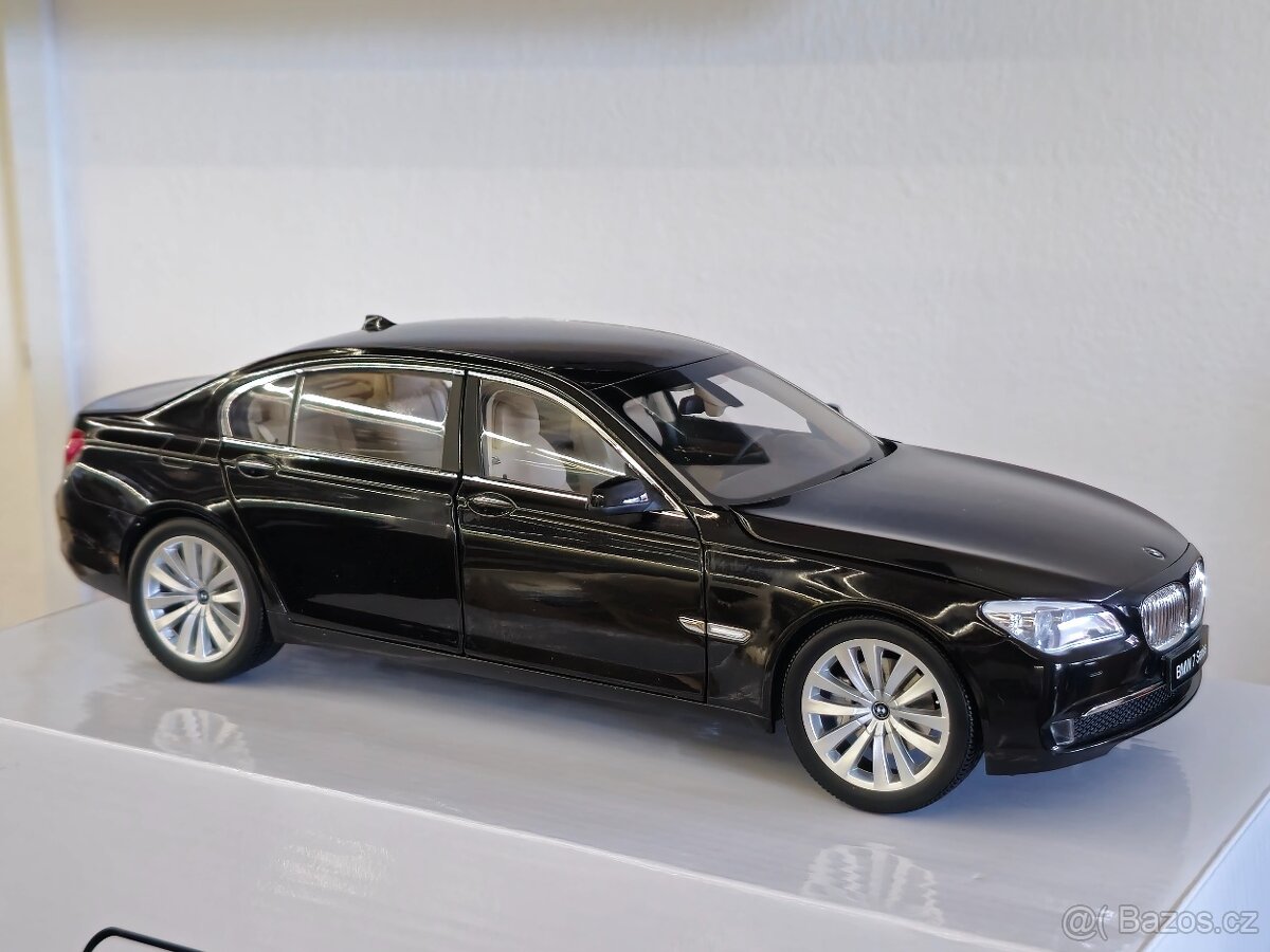 BMW 750LI 1:18 kyosho