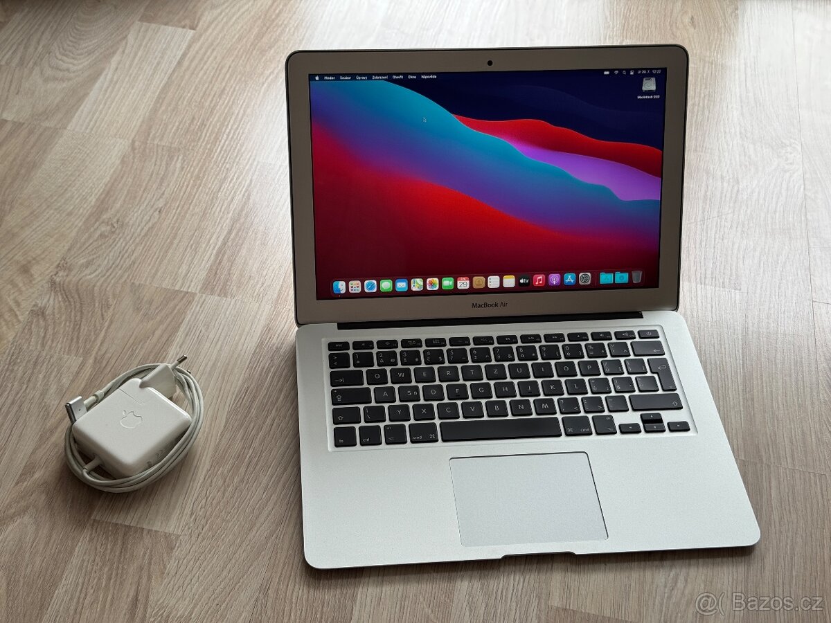 Apple Macbook Air 13¨ / Intel Core i5 / SSD
