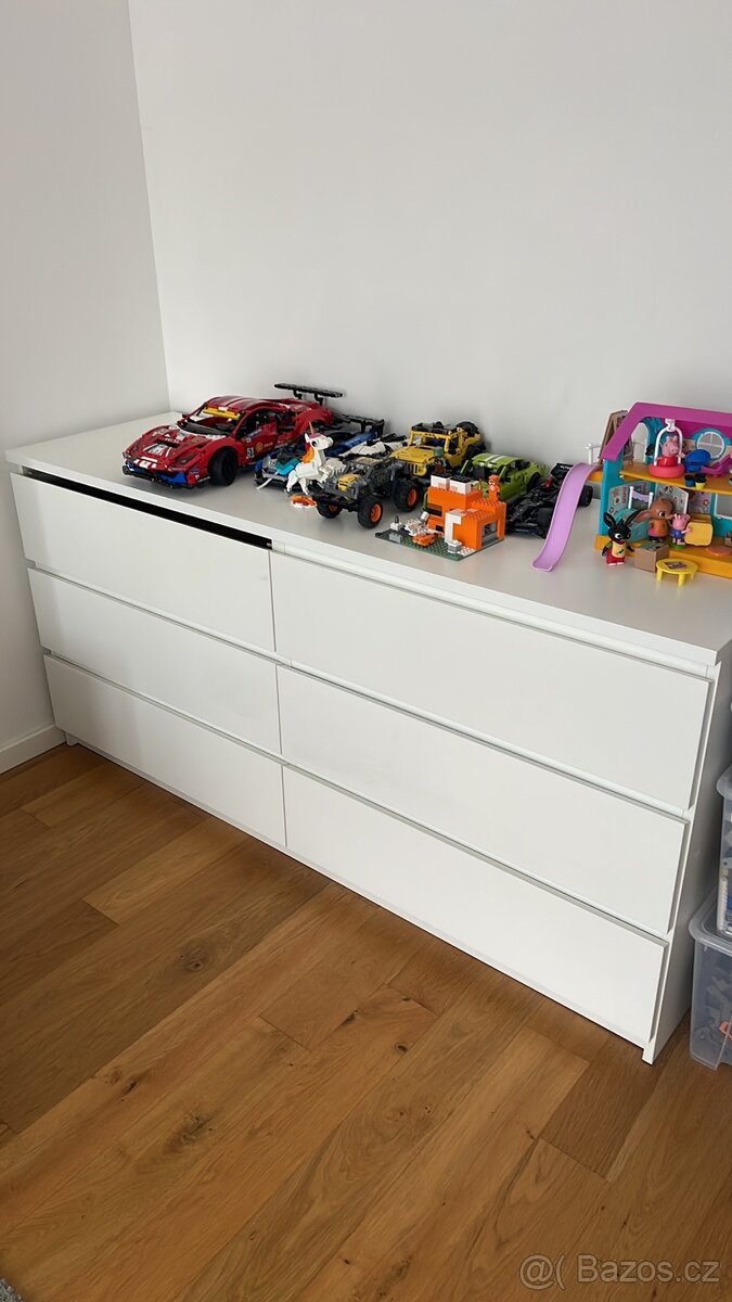 IKEA MALM