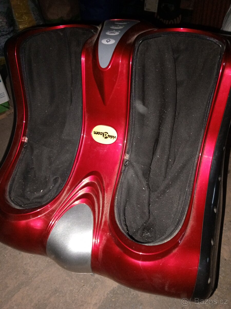 Masazni pristroj na nohy