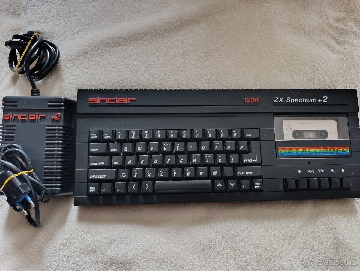 PC Sinclair ZX spectrum 128K +2 (čtěte popis)