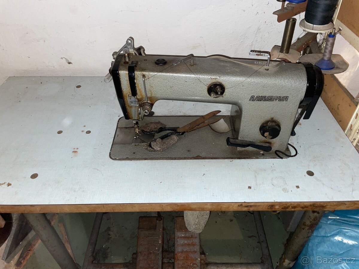Průmyslový šicí stoj Minerava