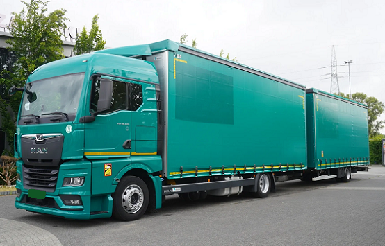 MAN TGX 18.470 4x2 - velkoobjemová souprava