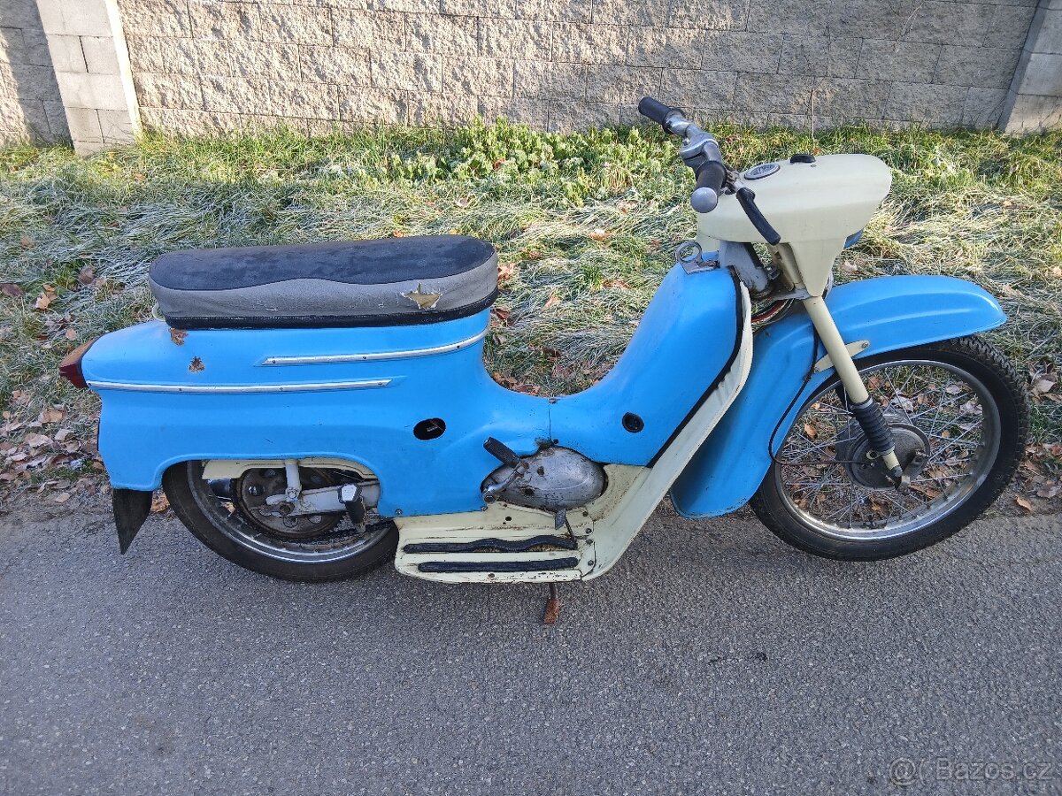 Jawa pionýr 05
