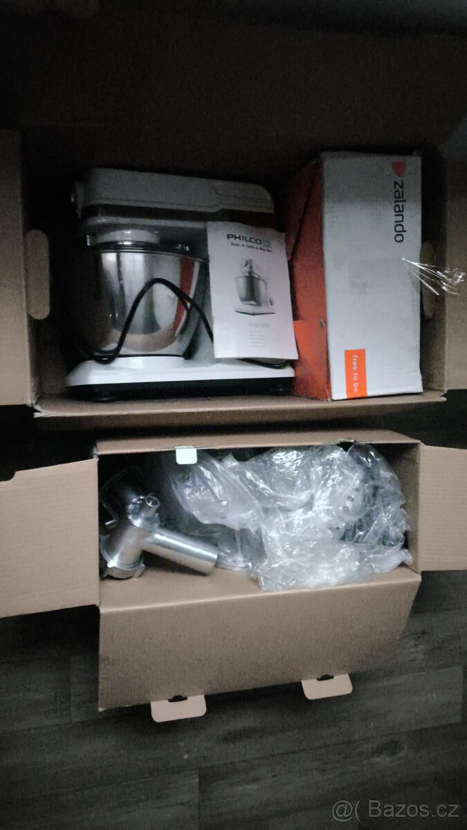 Multifunkční kuchyňský robot PHSM 9000 2x prislušenství