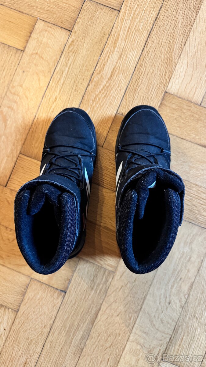 Dětské zimní boty Adidas