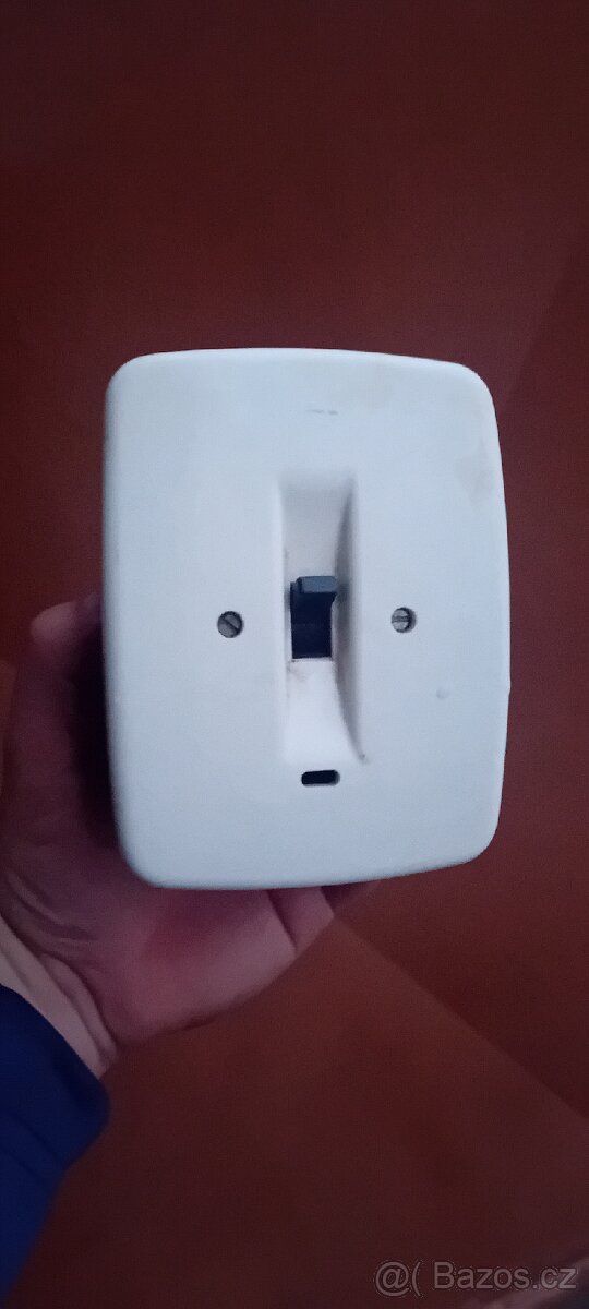 Sporákový jistič komunista