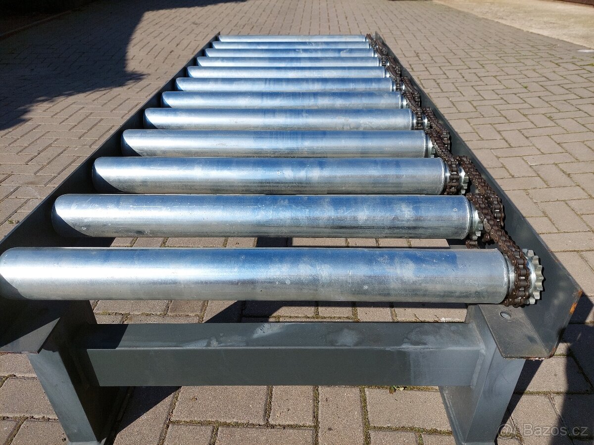 Válečkový dopravník