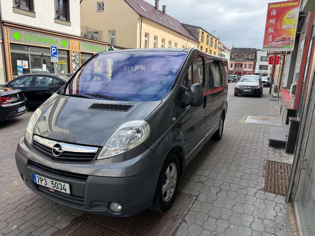 Opel vivaro