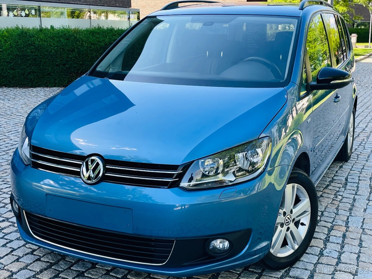 Volkswagen Touran 1.4i 103KW SERVISKA MANUÁL VÝHŘEV SENZORY