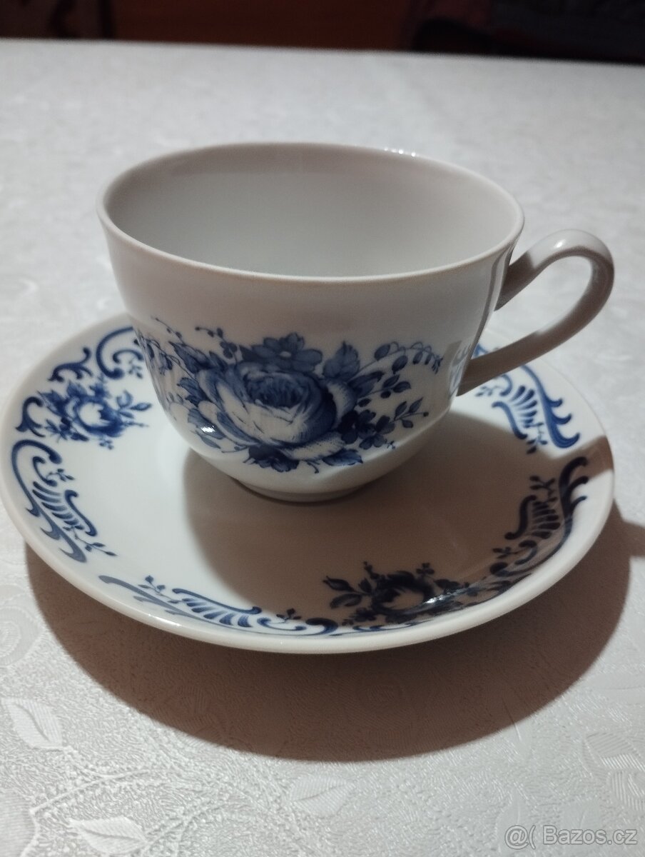 Starý porcelán růže