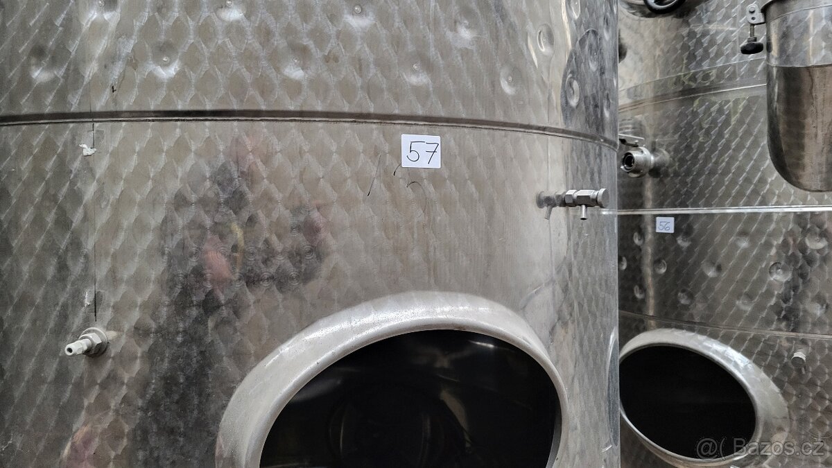Nerezová nádrž s duplikátorom 4.500 L