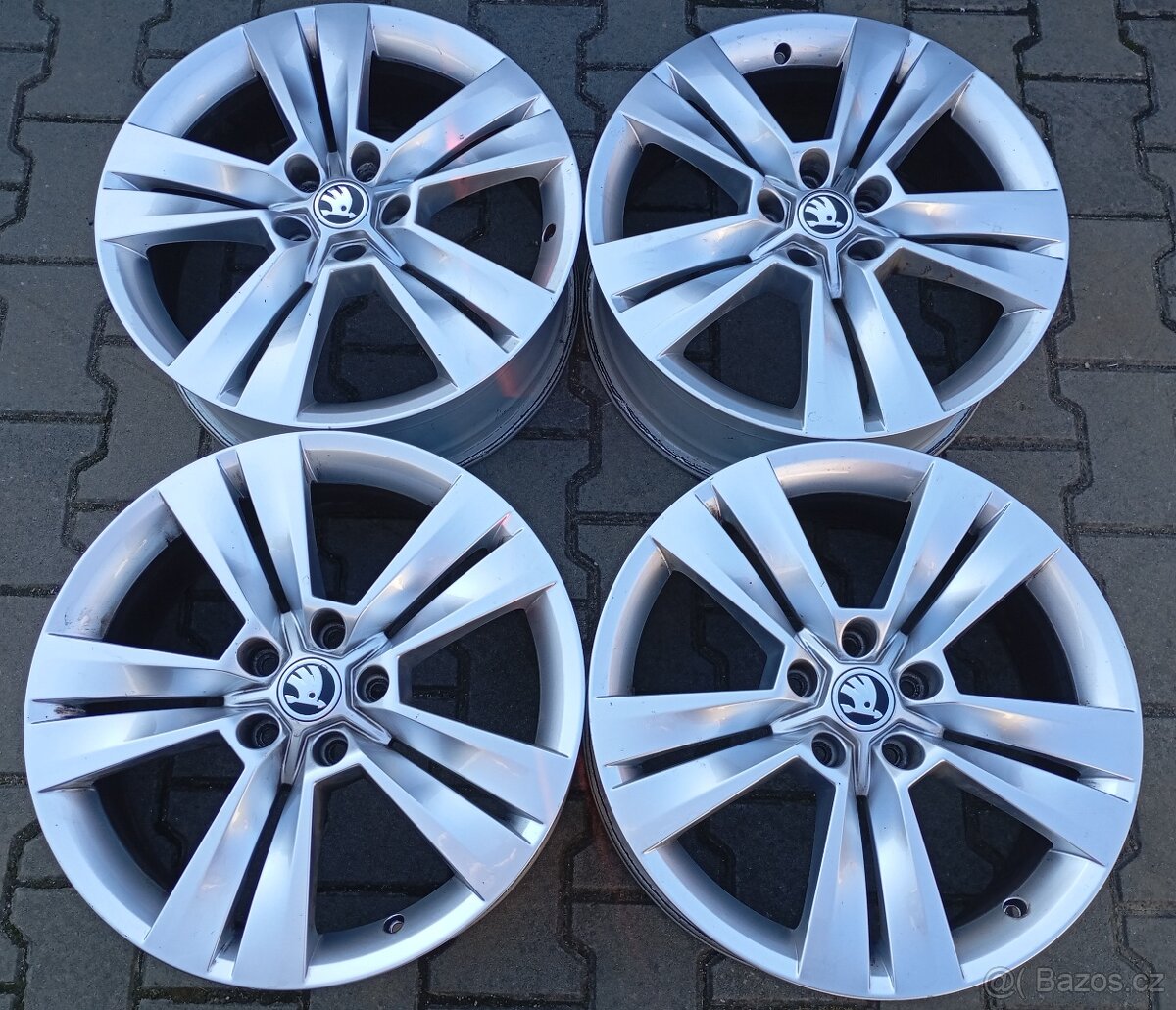 Alu kola originál Škoda Karoq 5x112 R18 Mytikas