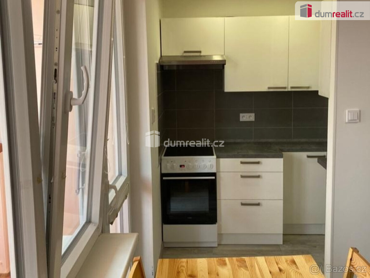 Prodej, byt, 1+kk, 28 m2, ul. náměstí Družby, Ostrava