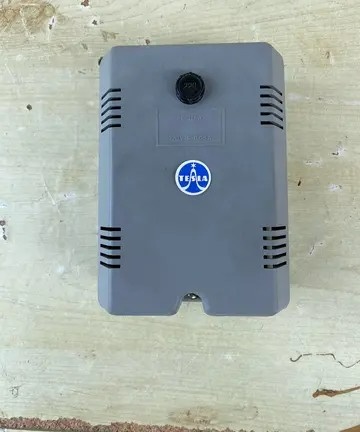 Zdroj Tesla 220V