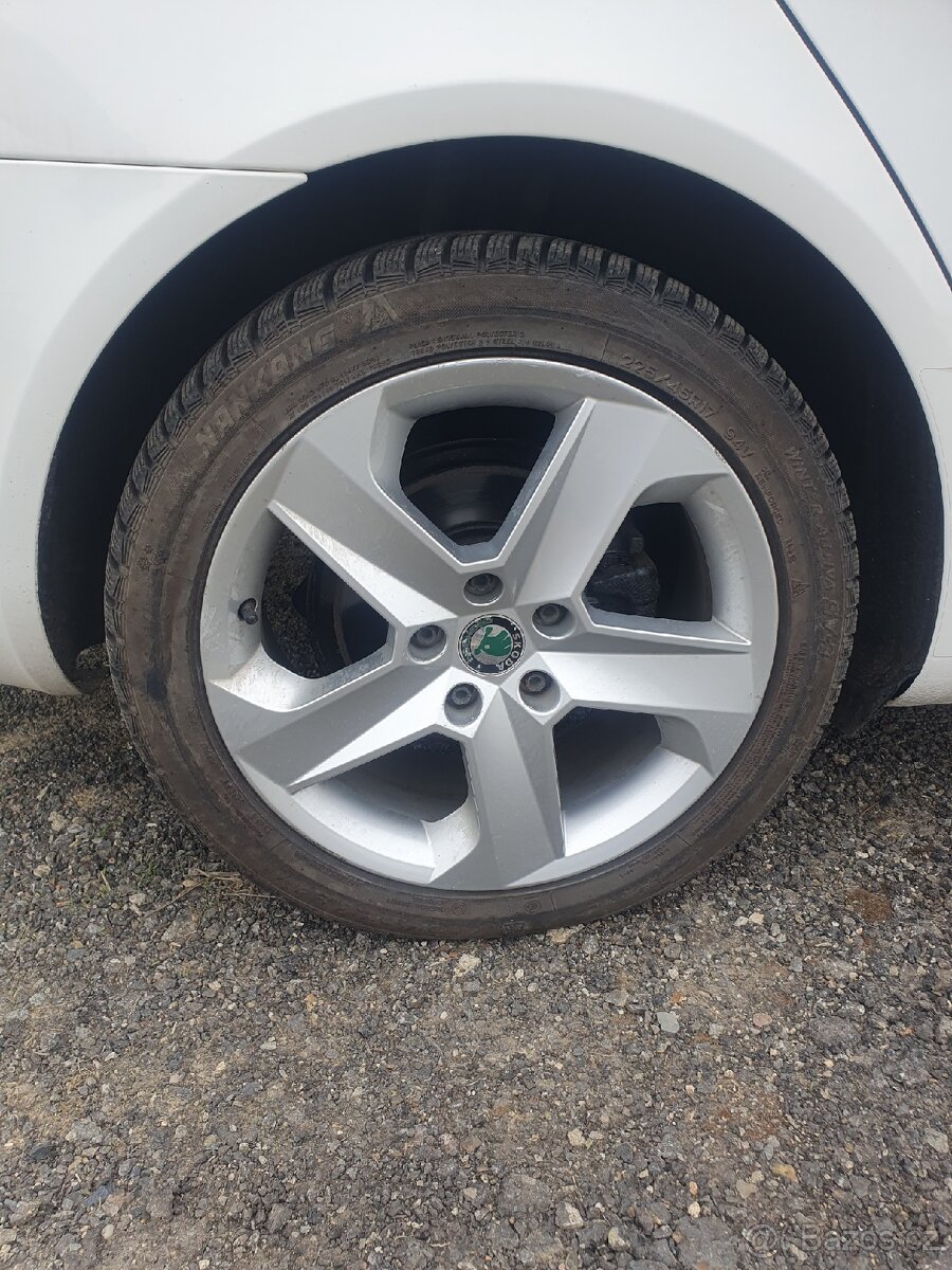 Alu kola Dorato Škoda Octavia RS 17"