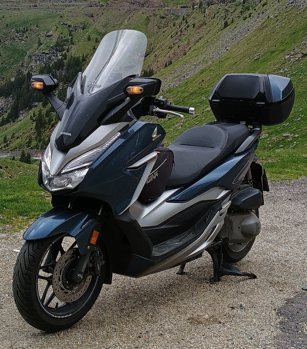 Honda Forza 300- 2020