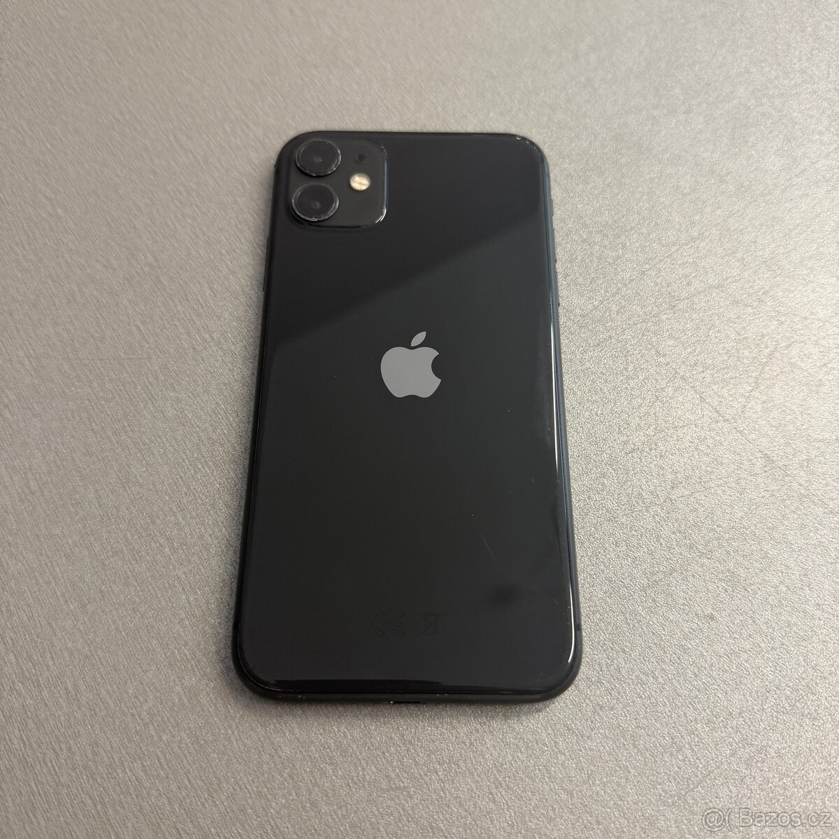 iPhone 11 64GB černý, 12 měsíců záruka