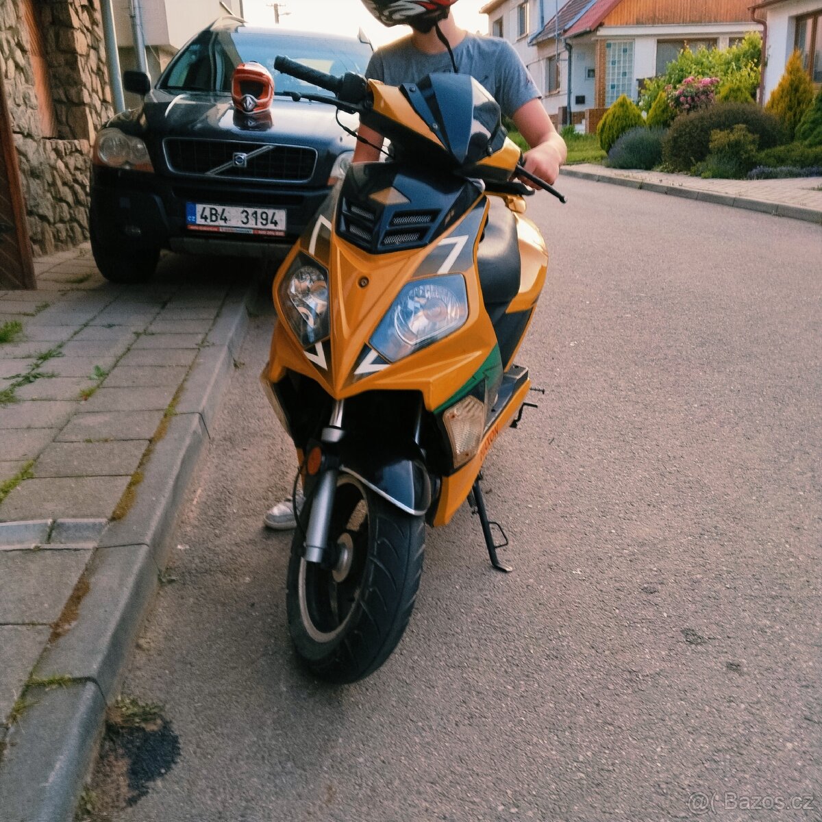 Skůtr maxon