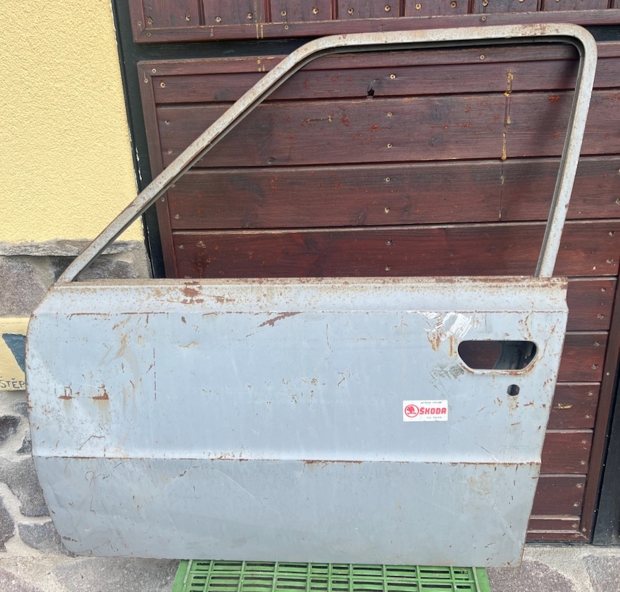 Škoda 105/120 - sada nových dveří