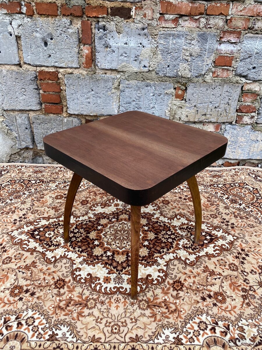 Konferenční stůl „Pavouk“, Jindřich Halabala