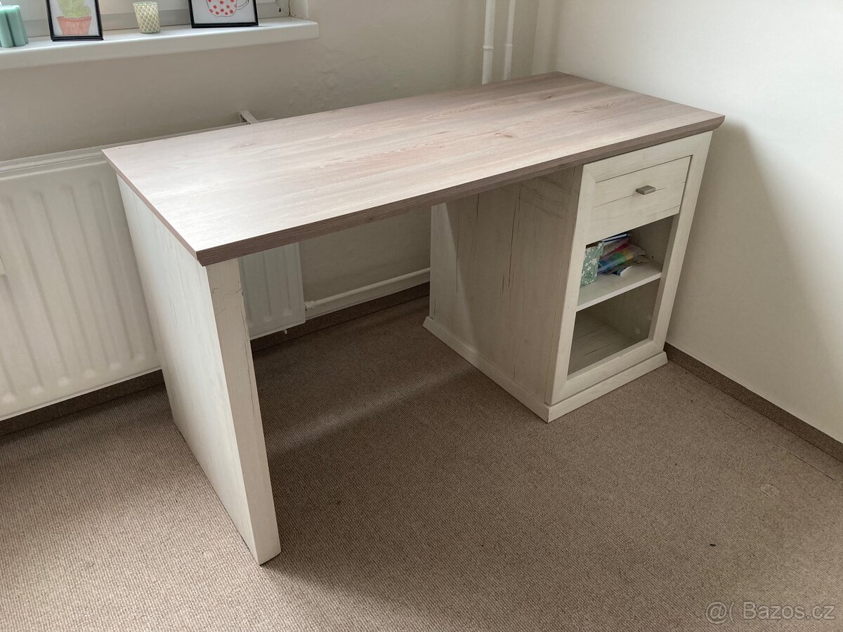 Bílý kancelářský stůl, 2 poličky, 1 šuplík