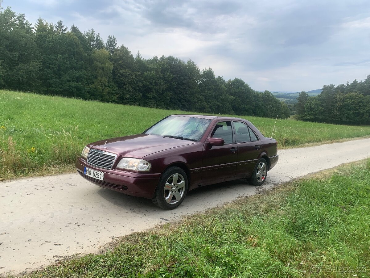 mercedes benz w202 c220d