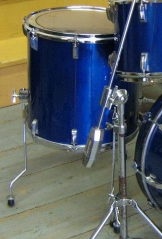 Koupím floor tom Amati 16"