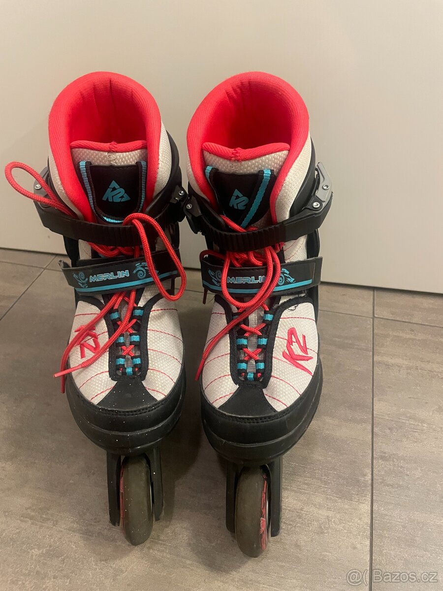 Dětské nastavitelné kolečkové brusle MERLIN K2