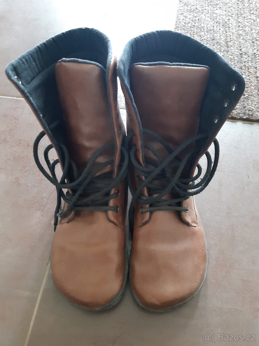 Ahinsa hnědé podzimní vel. 38