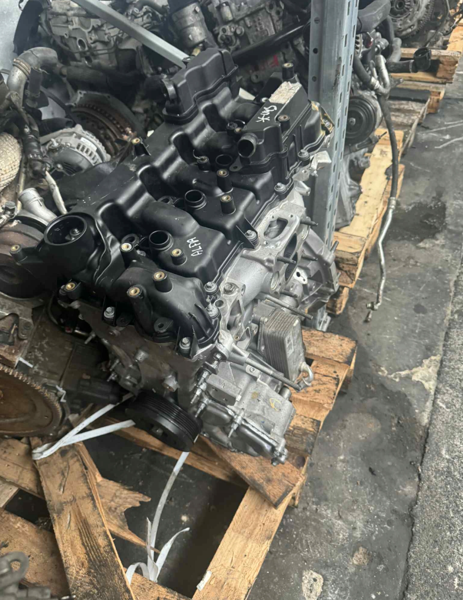 Alfa Romeo Stelvio Gulia 2.0 motor 55273835 2019r