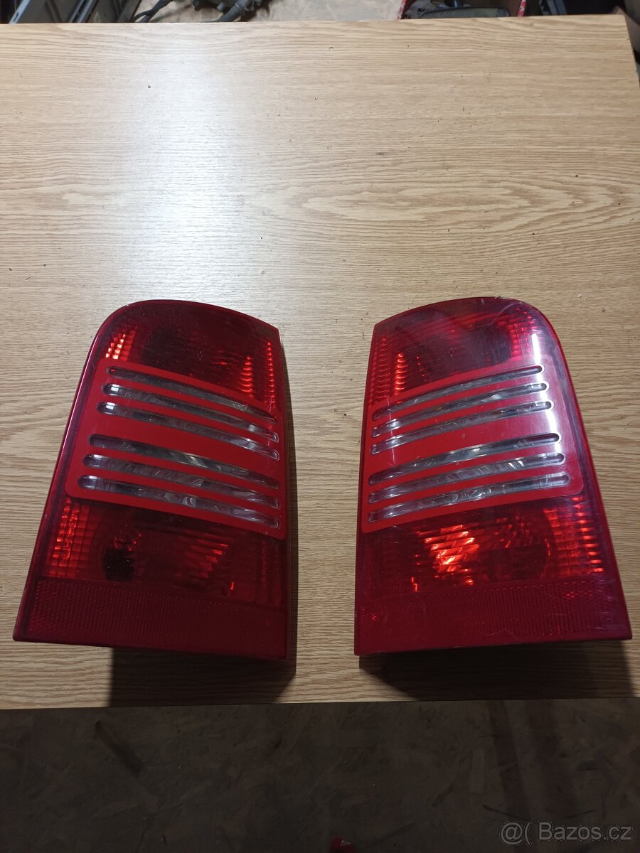 Zadní světla OCt 1