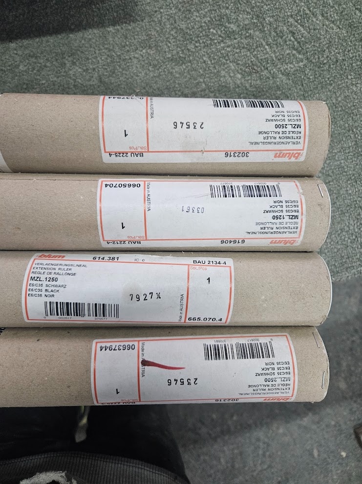 BLUM prodluzovaci pravitka ecopress