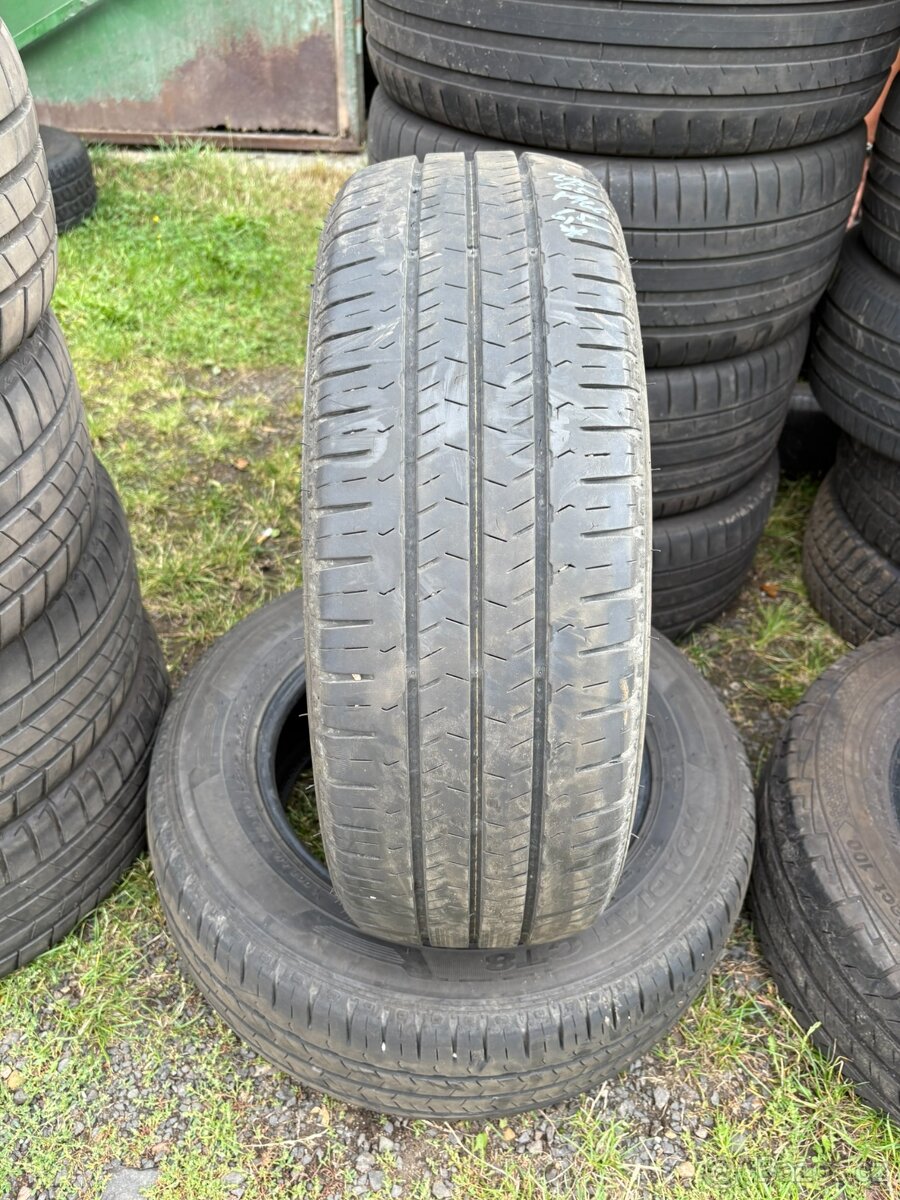 2ks letní pneu Nexen 215/65/16C