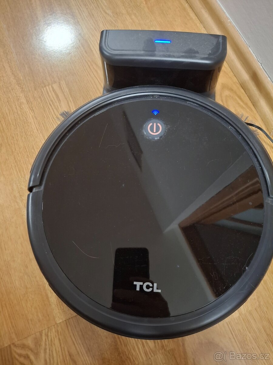 Robotický vysavač TCL